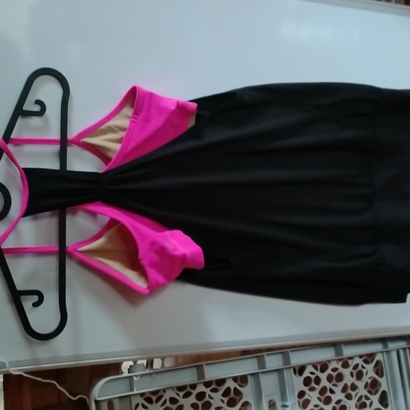 Lululemon active top - Picture 3 of 4